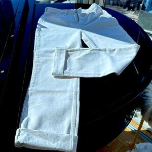 Le High n Straight high-rise jeans in white